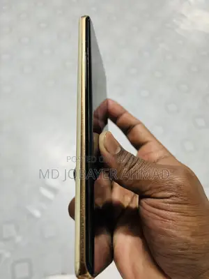 Realme 12 pro+ . (ব্যবহৃত)