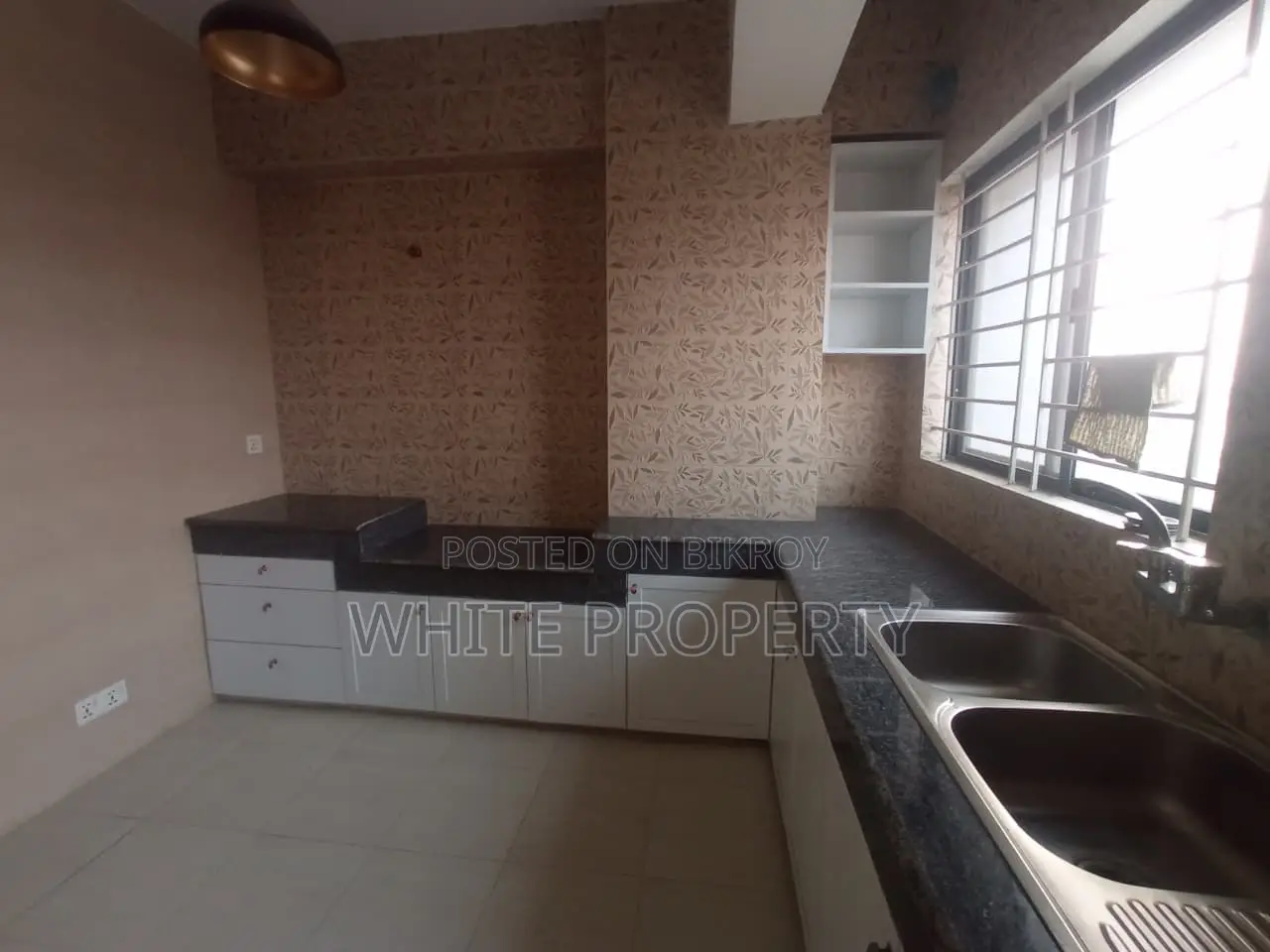 Apartment Sale Uttara sec 3, Road 18
