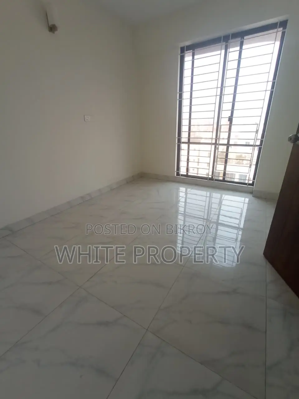 Apartment Sale Uttara sec 3, Road 18
