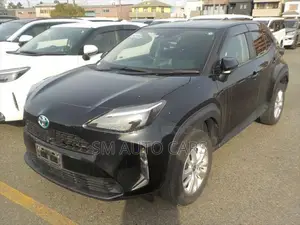 Toyota Yaris Cross G Black 360 Camera 2022