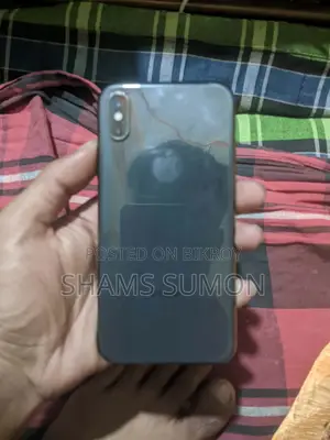Apple iPhone X (Used)