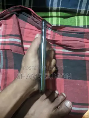 Apple iPhone X (Used)