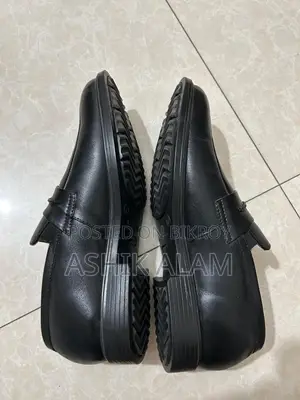 Bata Hush Puppies Shoe