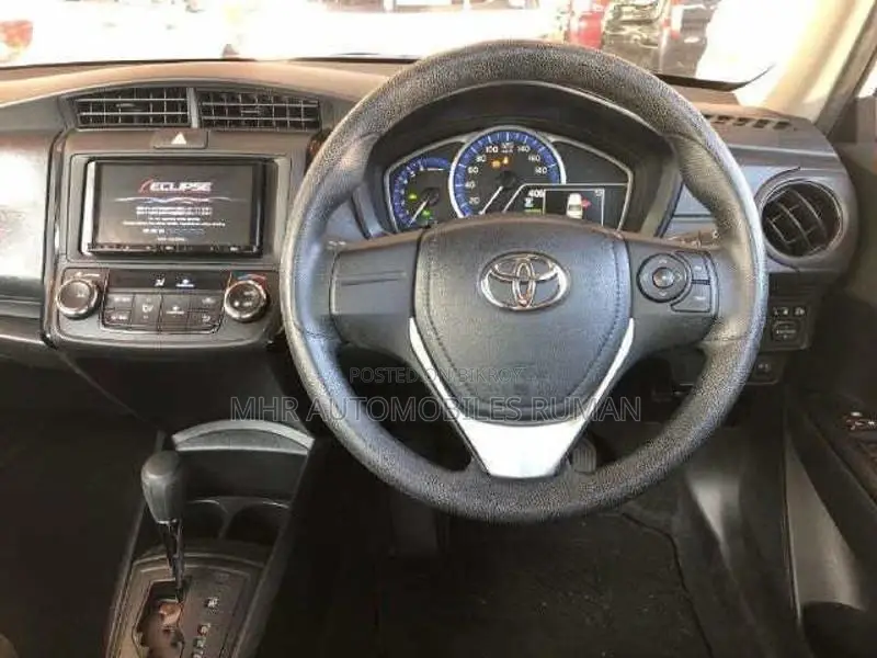 Toyota Axio EX PACKAGE 2021