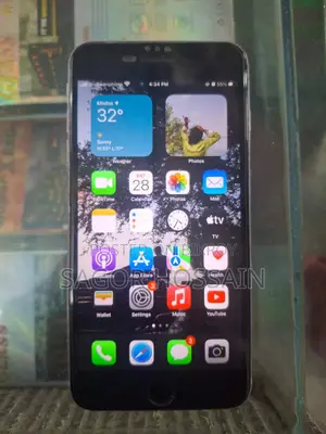 Apple iPhone 6S Plus . (Used)