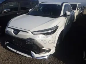 Toyota Corolla Cross Z Pearl Hardtop 2022