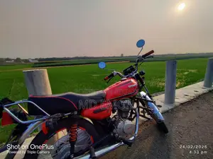 Honda CG125 . 2016