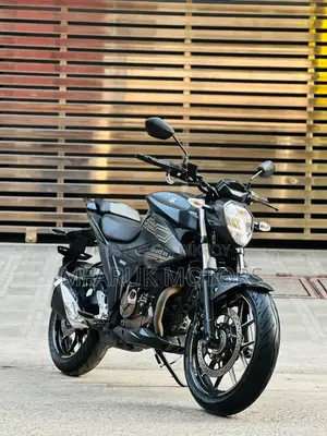 Suzuki Gixxer 250 almost new 2026