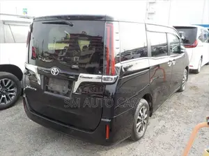 Toyota Esquire Non Hybrid Gi Black 2021