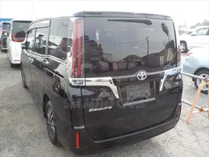 Toyota Esquire Non Hybrid Gi Black 2021