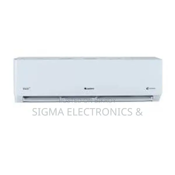 GREE Lomo Split Type Air Conditioner (1.5 TON Inverter) White