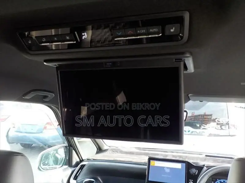 Toyota Voxy Hybrid SZ Black New 2023