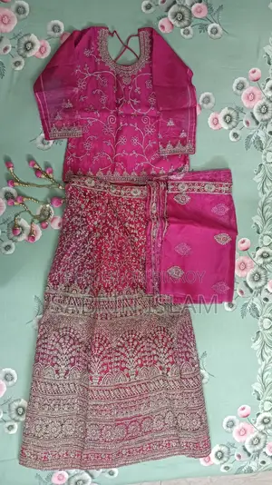 গাঢ় গোলাপি ৩৬-৩৮ সাইজের লেহেঙ্গা