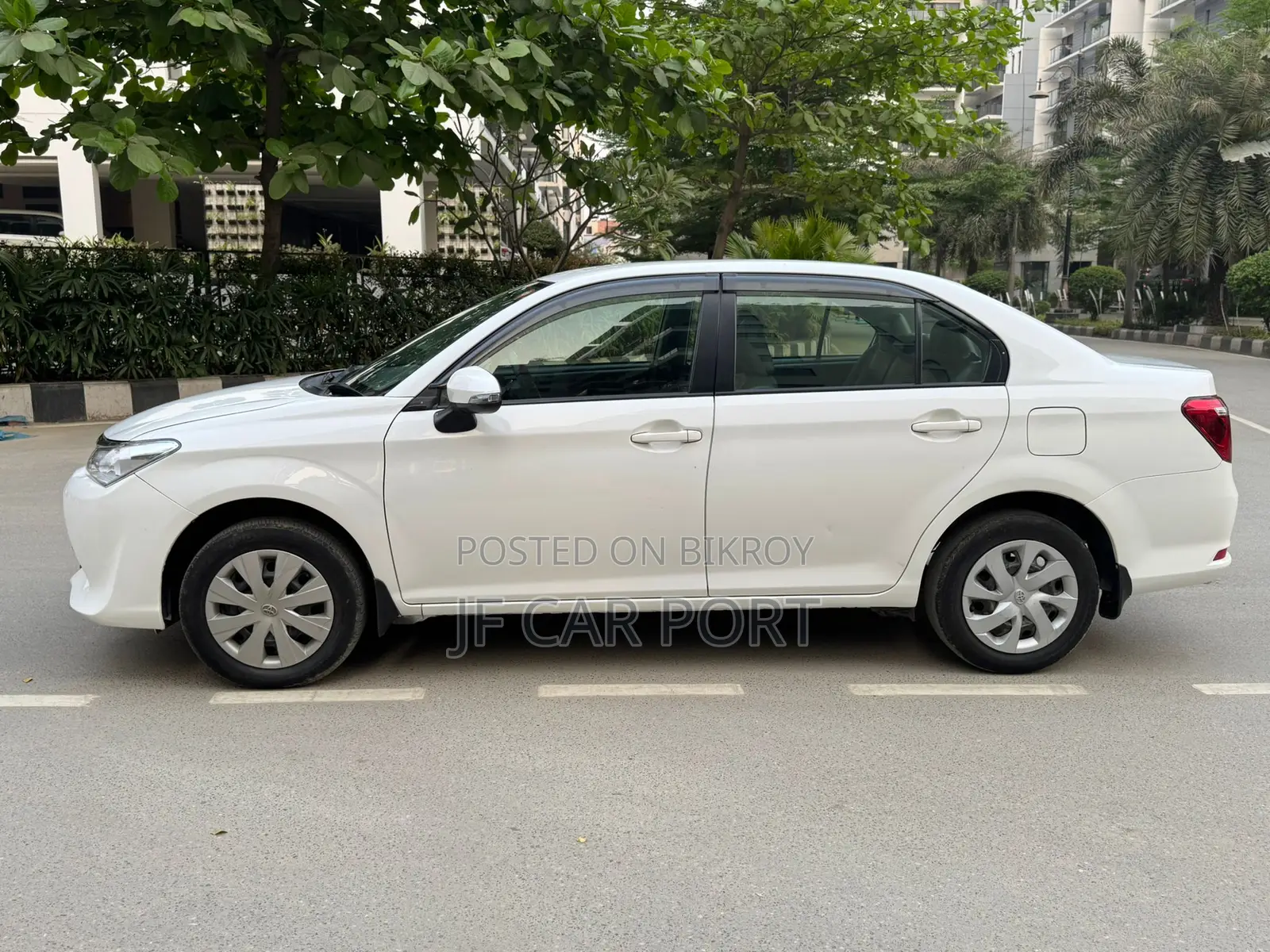 Toyota Axio X Super Fresh 2017