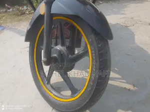 TVS Metro . 2018