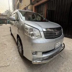 Rent-a-car for Eid Holidays: 7-Seater X Noah Car