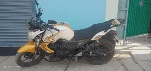 Yamaha FZS V1 . 2014