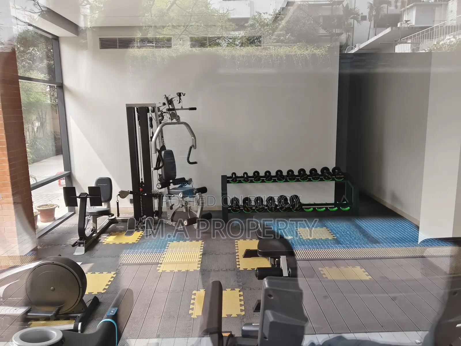LUXURY DECORATED 3-BEDROOM GYM+SWIMMING APARTMENT RENT
