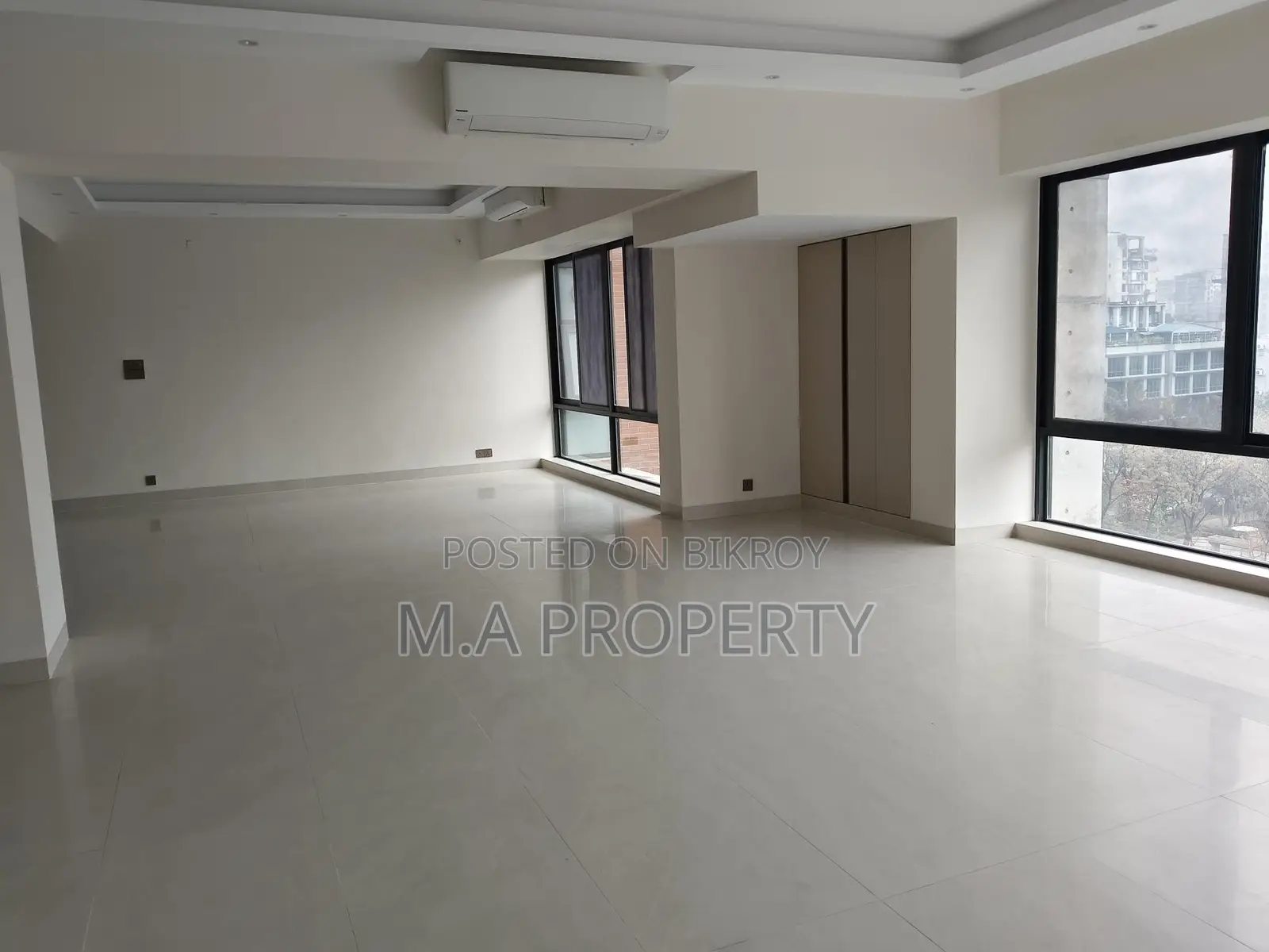 LUXURY DECORATED 3-BEDROOM GYM+SWIMMING APARTMENT RENT