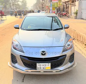 মাজদা অ্যাক্সিলা ধূসর ২০১২
