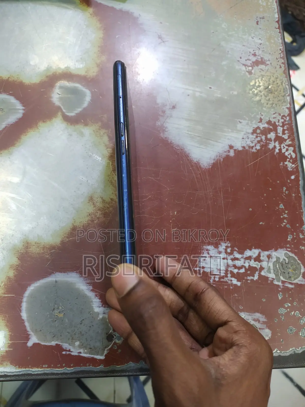 Realme 7 Pro 8-128 (Used)