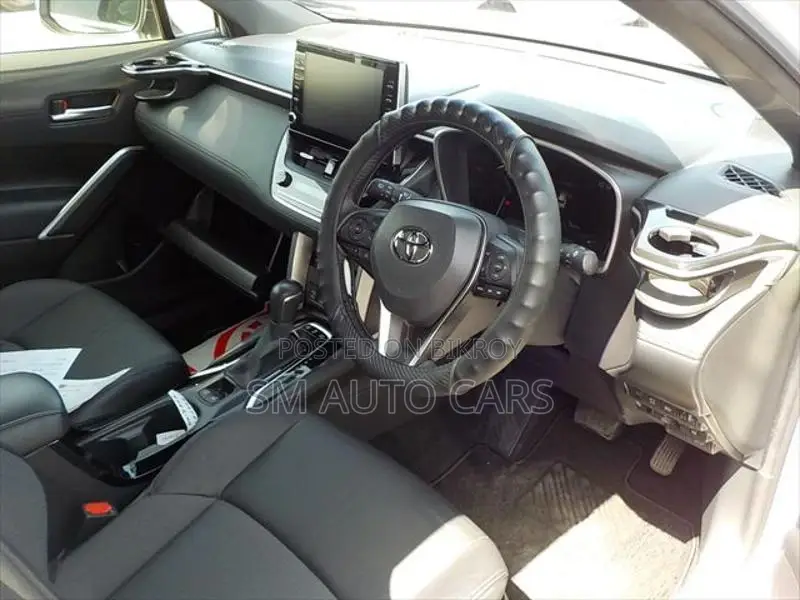 Toyota Sienta Hybrid G Red Wine 2020