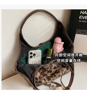 Korean Style Retro Plush Leopard Print Tote Commuter Underarm Bag
