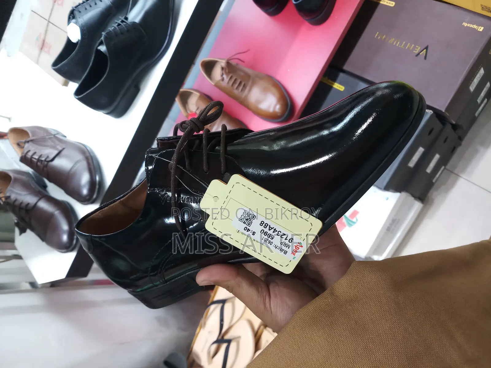 Apex Venturini Premium Leather Shoes for sale (Gifted).