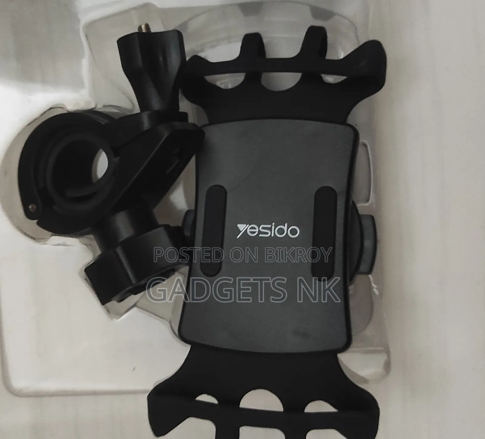 360 Degree Rotation Adjustable Bicycle Phone Holder.