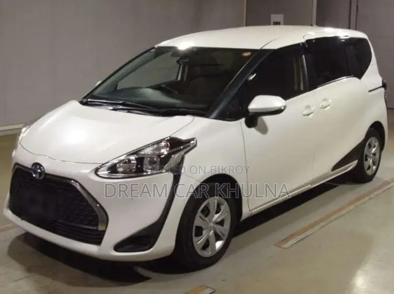Toyota Sienta 7 Seater X pkg 2021