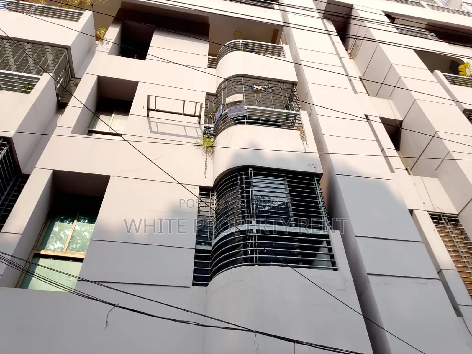 উত্তর গুলশানে ফার্নিশড অ্যাপার্টমেন্ট ভাড়া