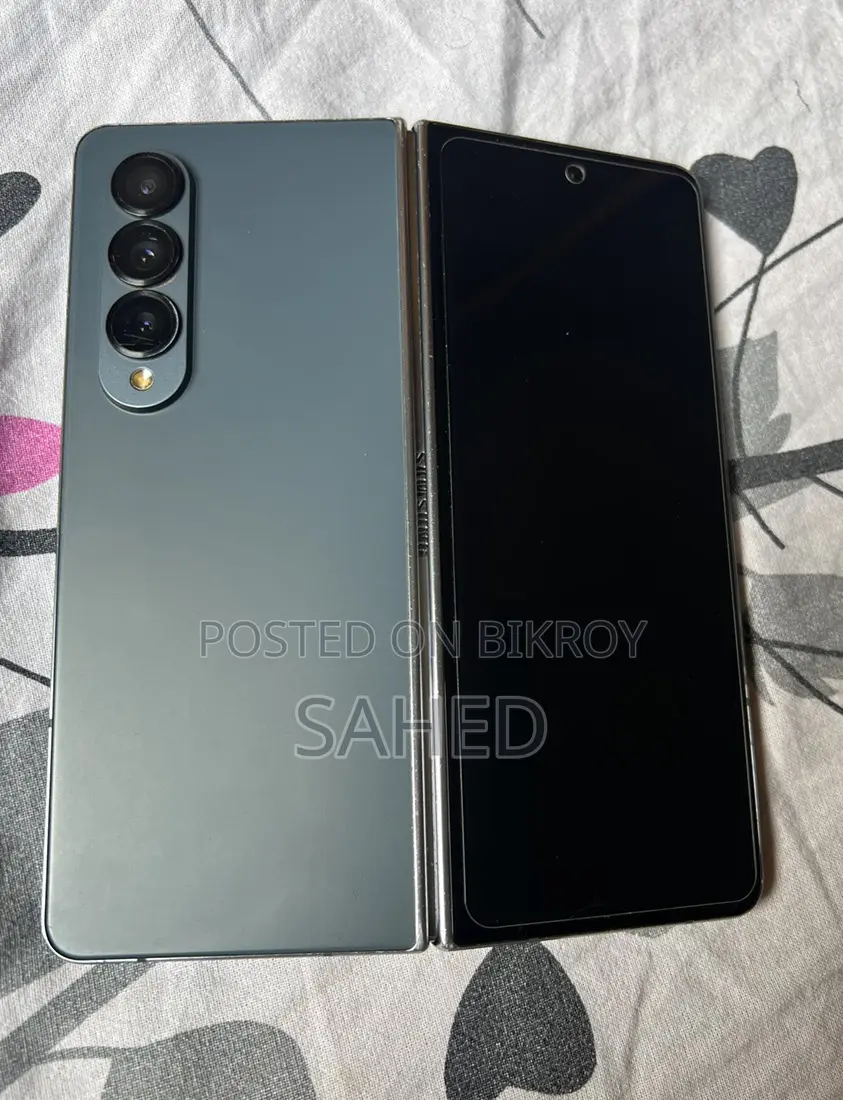 Samsung Galaxy Z Fold 4 12/256 (Used)