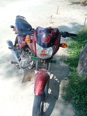 Bajaj CT 100 . 2015