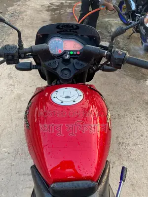 বাজাজ পালসার ১৫০ . ২০১২