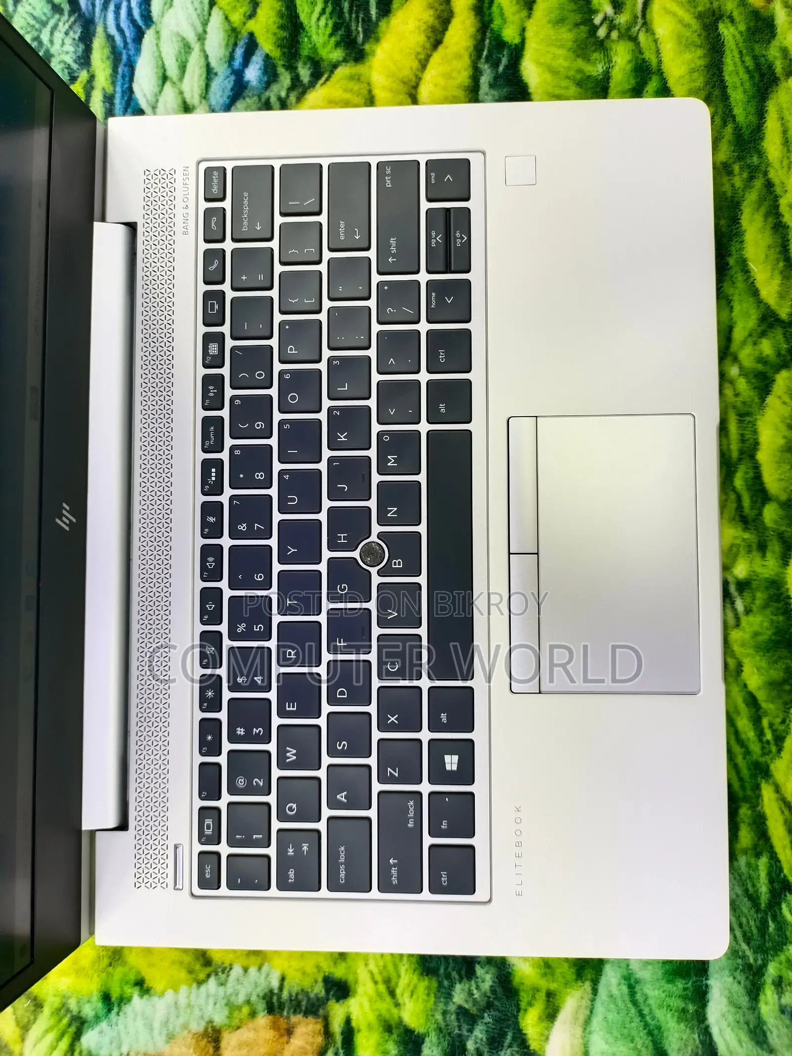 HP EliteBook 845 G10 / AMD Radeon{TM} Graphics