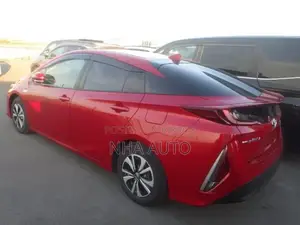 Toyota Prius PLUG IN S SAFETY PKG 2021