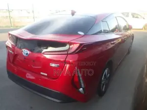 Toyota Prius PLUG IN S SAFETY PKG 2021