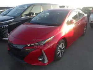 Toyota Prius PLUG IN S SAFETY PKG 2021