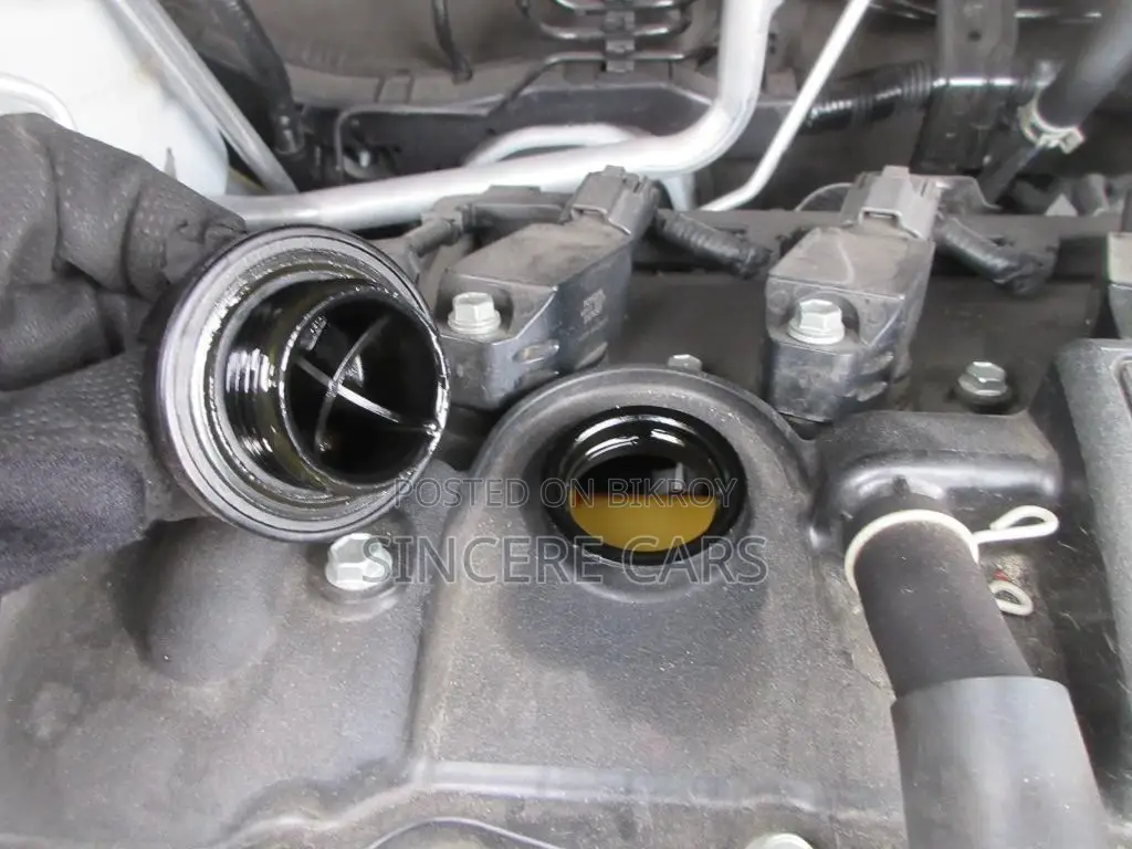 Toyota Noah SG HYB 4.5 GRADE 2022