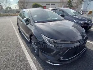 Toyota Corolla Touring WXB Black 2021