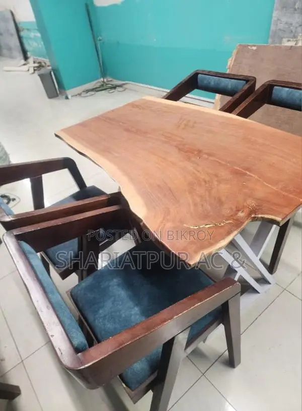 Restaurant setup 4 chair + 1 Table Full fresh