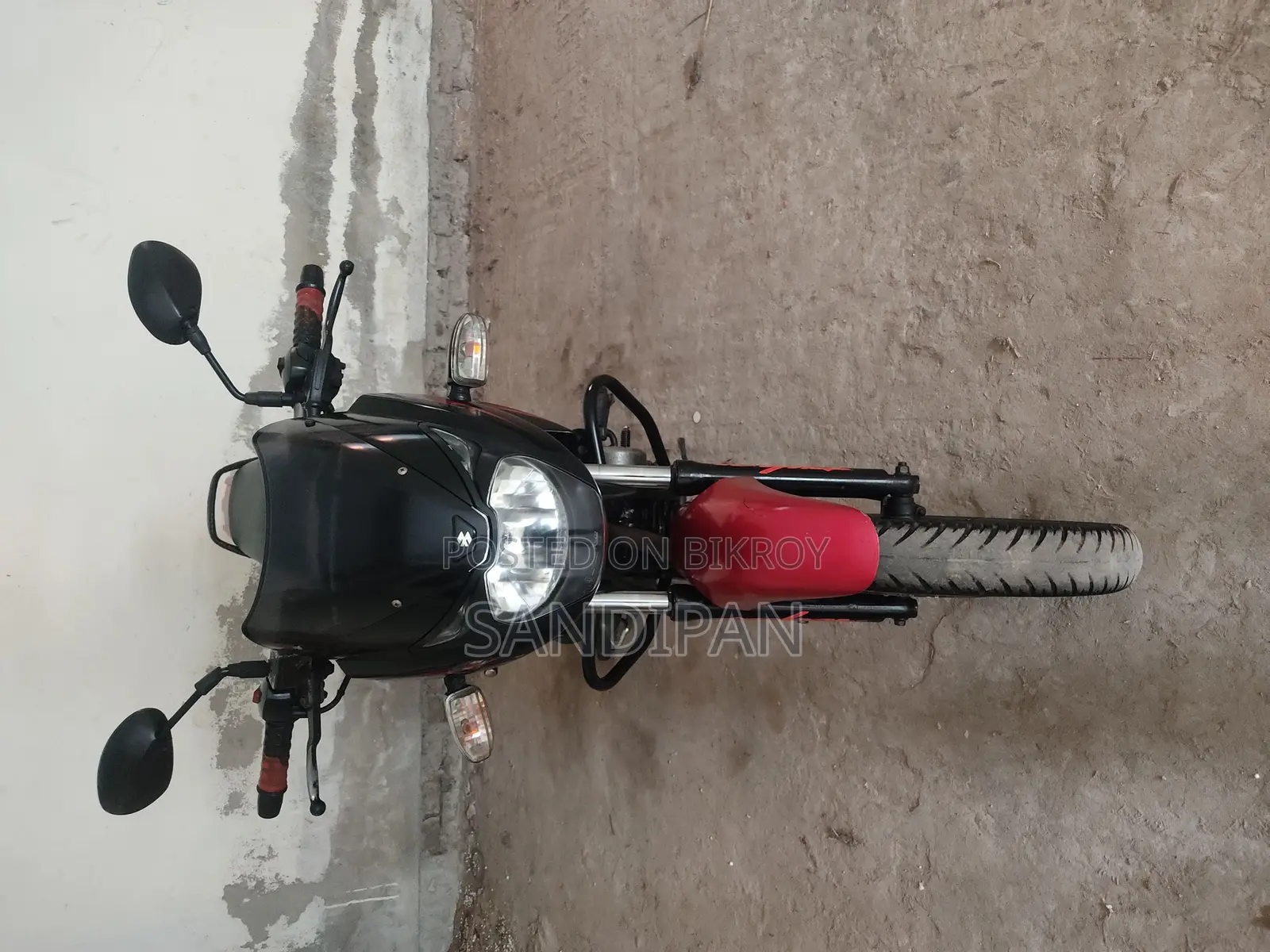 Bajaj Pulsar 150 black red 2016