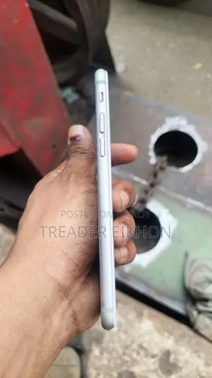 অ্যাপল আইফোন ৬ (ব্যবহৃত)