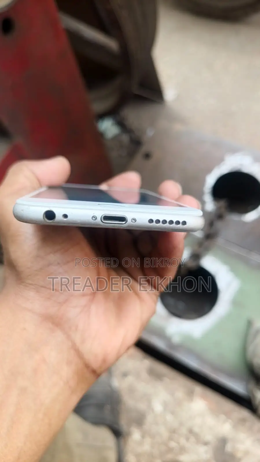 অ্যাপল আইফোন ৬ (ব্যবহৃত)