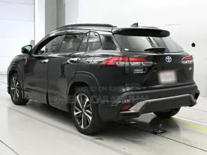 টয়োটা করোলা ক্রস জেড লেদার হার্ডটপ ২০২২