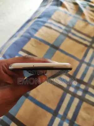 Samsung Galaxy A51 . (Used)
