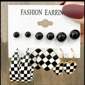 Gorgeous Earring