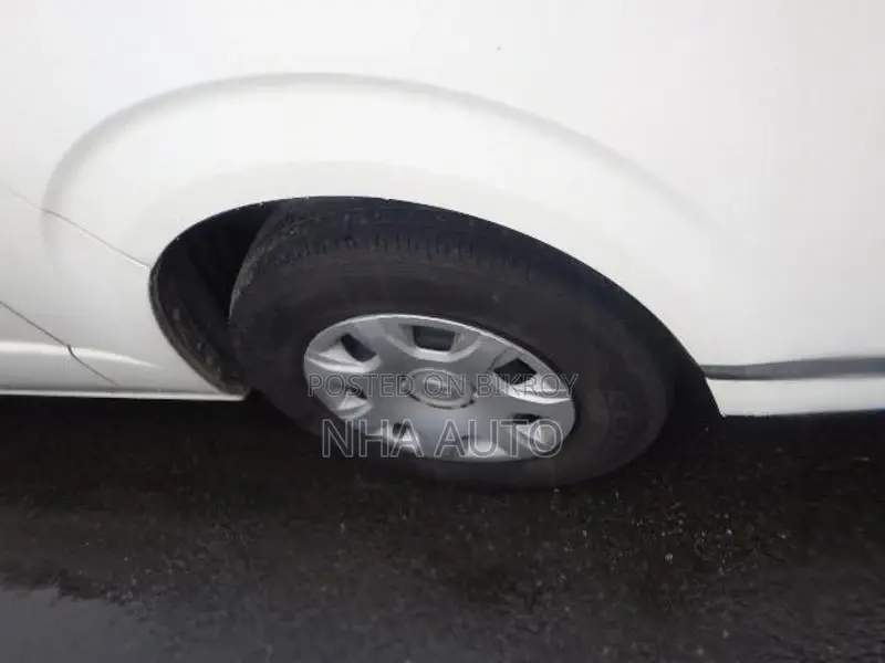 Toyota Hiace SUPER GL 2022