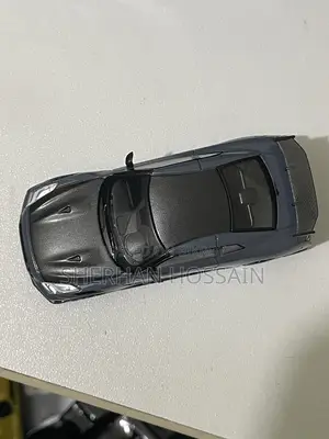 দুর্লভ ১:৬৪ স্কেল কার বিক্রয়ের জন্য
