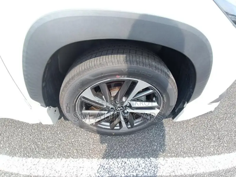 Toyota Corolla Cross Z Pearl Hardtop 2022